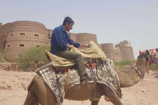 Cholistan Desert Camel Safari (10)