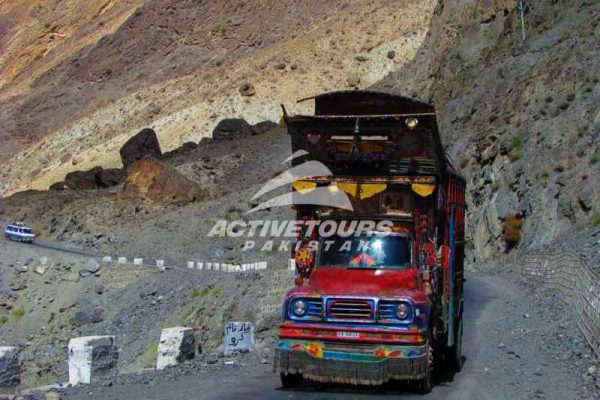 Hunza-Valley-Tour-Magnificent-Karakorum-Highway-Tour-1